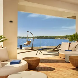 https://hotel-brioni.in-istria.net